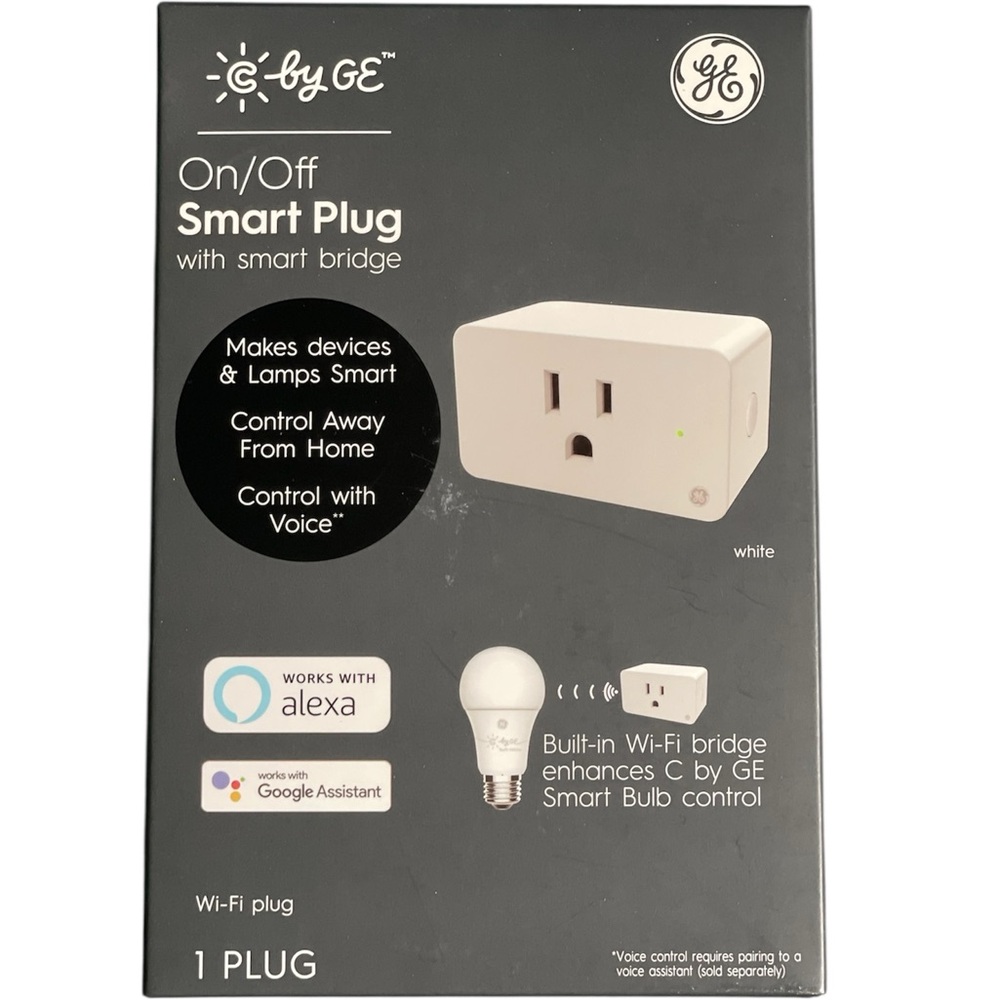 Smart Plug with Smart Bridge - White NWT